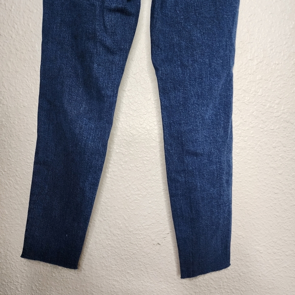 Old Navy O.G. Straight Leg High Rise Dark Wash Jean's Women's Size 0 NWT - Picture 7 of 7